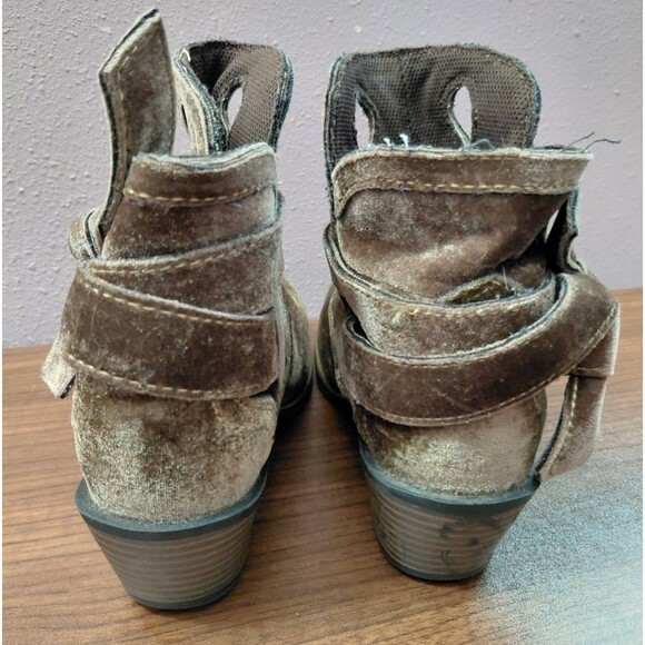 Justin Gypsy’s Brown Velvet Cowboy Booties Women's Size 6.5B - Picture 4 of 9